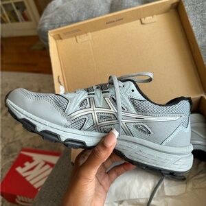 Gel Venture Asics Womens 8.5